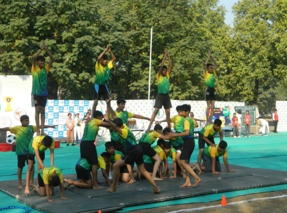Image 4